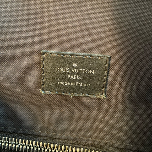 Authentic Louis Vuitton monogram Christopher PM backpack - Picture 6 of 8